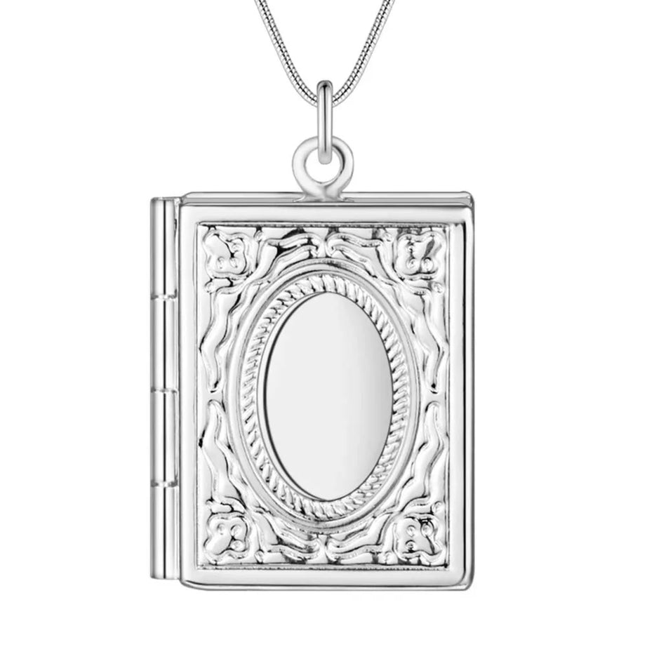 Sterling Silver Seashell Photo Frame Pendant Snake Chain Necklace