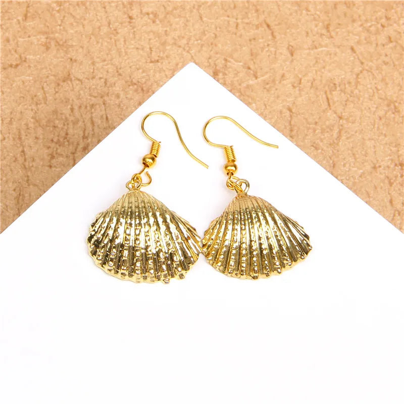 New In Natural Shell Sea Scallop Drop Earrings Boho Shell Drop Earrings for Women Femal Sea Beach Earrings Summer Jewelry Gifts
