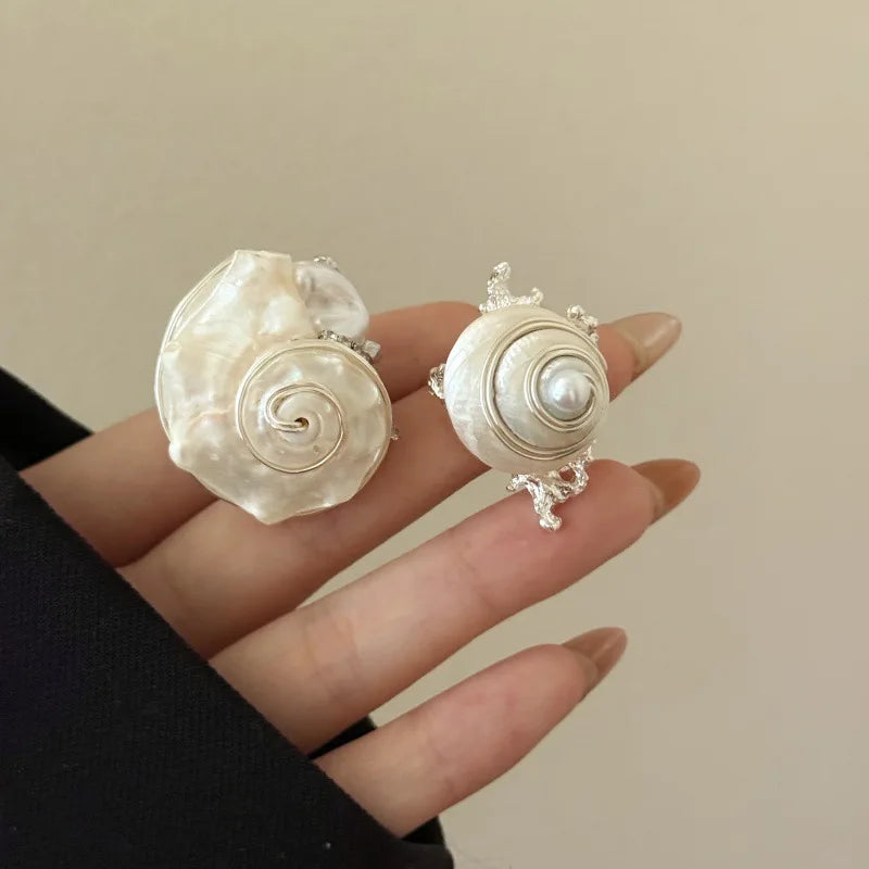 Natural Sea Snail Shell Ring Handmade Wire Wrapped Pearl Open Cuff Ring Beach Boho Statement Jewelry for Women