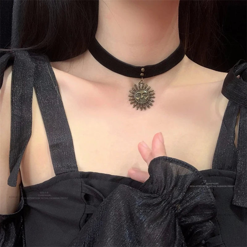 Girls Movie Leon Mathilda Choker Leon The Professional Cosplay Necklace For Women Gothic Jewellry Halloween Collares Kpop Props - Charlie Dolly