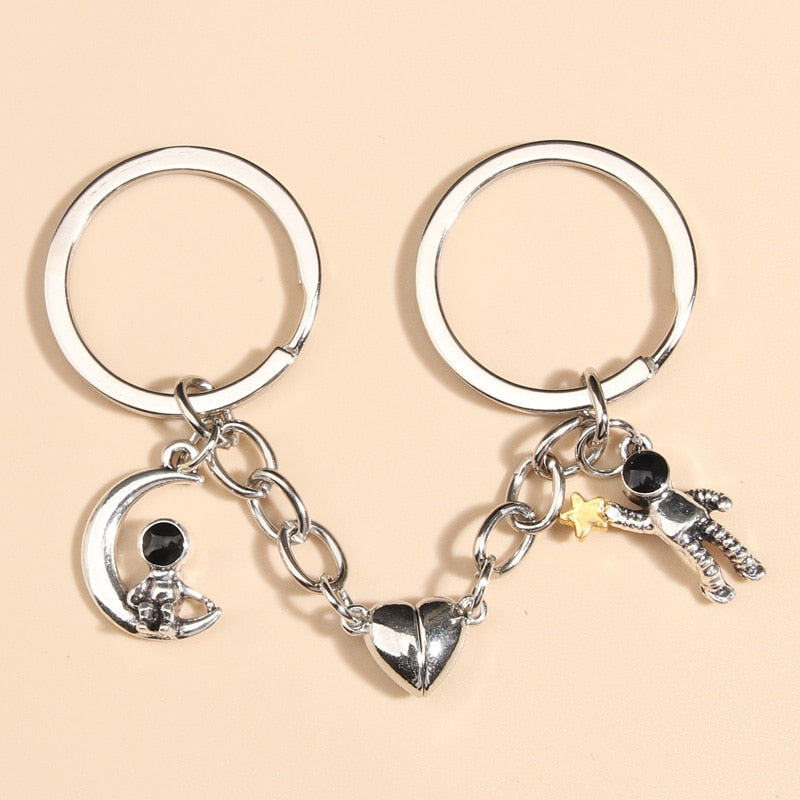 Design Keychain Astronaut Star Magnetic Button Key Ring Spaceman Key chains For Couple Friend Gifts DIY Handmade Jewelry - Charlie Dolly