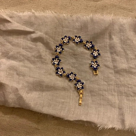 Golden Shell and Retro Flower Boho Bracelet