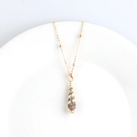 Conch Shell Boho Pendant Necklace