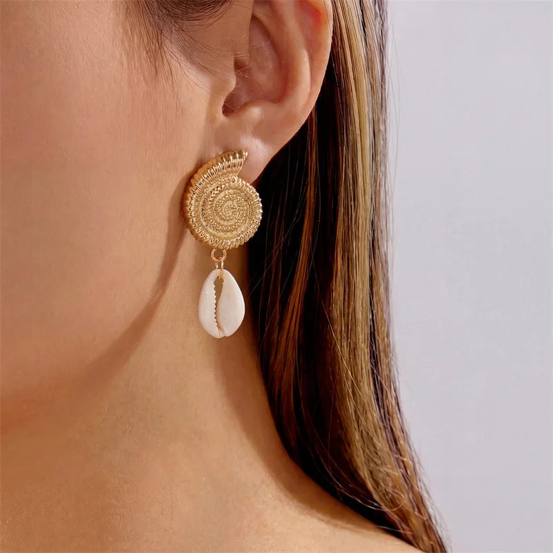 Boho Ocean Style Starfish Shell Pendant Earrings for Women Summer Seaside Conch Scallop Pearl Earring Summer Beach Charm Jewelry
