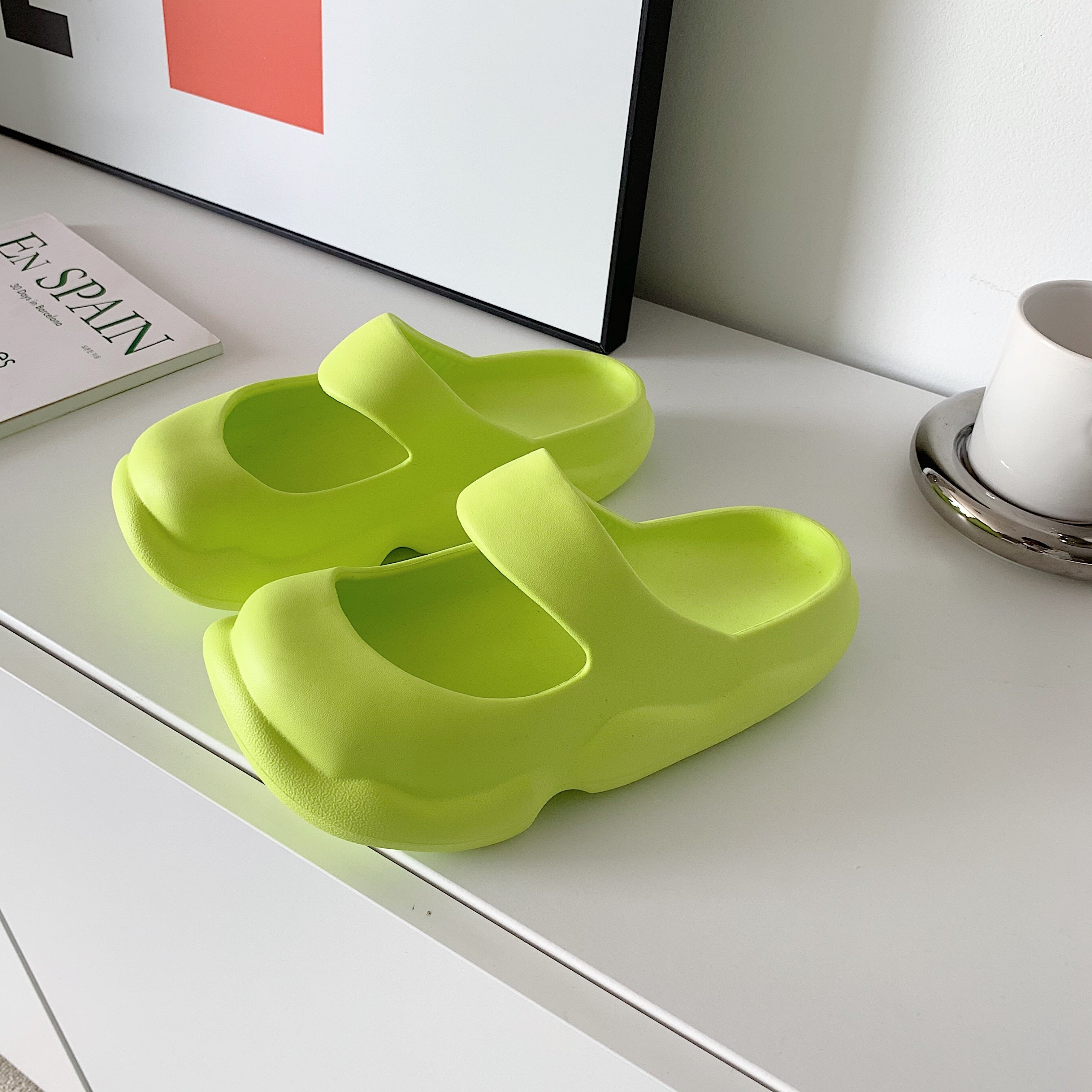 New Couples Stylish Adult Sandals Slip-Proof Thick-Soled Indoor Outdoor Slippers Men Flip Flops House Sleepers Shoes Woman Home - Charlie Dolly