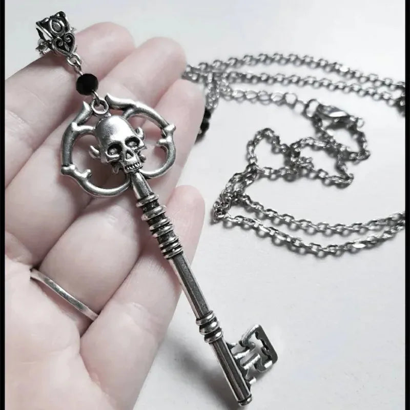 Goth Antique Silver Color Skeleton Key Necklace Creativity Pendant Charm Statement Punk Jewelry Fashion Women Halloween Gift - Charlie Dolly