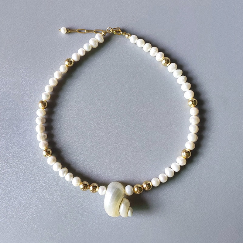 Dongmu Jewellery 2022 Bohemian Style Fashion Original Handmade Beach Shell Lady Necklace Alloy Pendant Exquisite Jewelry - Charlie Dolly