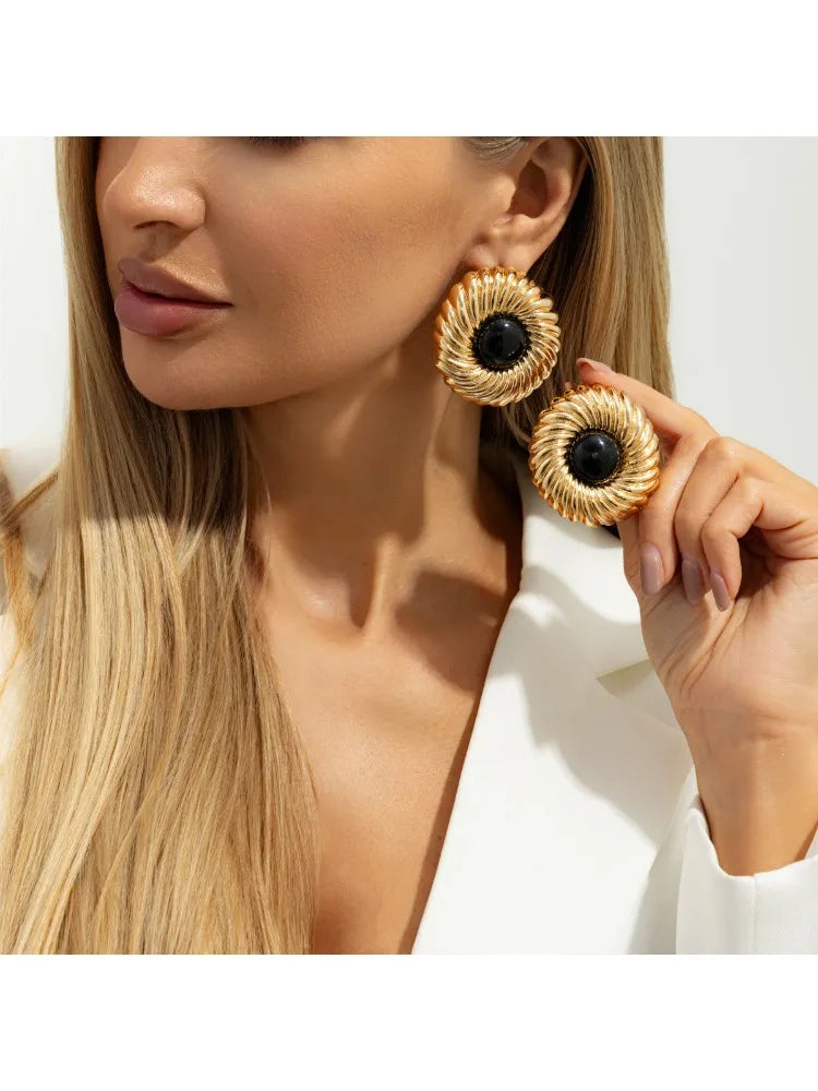 New Trendy Geometric Big Spiral Stud Earrings Women Boho Inlaid Resin Acrylic Beads Earrings Vacation Jewelry Accessories