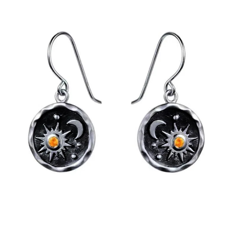 Summer Trends Boho Vintage Dangle Earrings Pendant Necklaces Set For Women Sun Moon Necklace Jewelry Engagement Accessories Gift