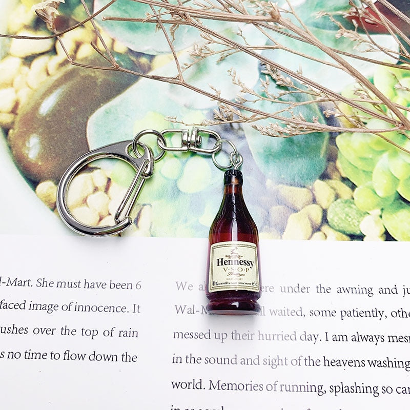 Wine Bottle Keychain Resin Simulation Mini Beer Cocktail Men Women Boyfriend Key Chain Alcohol Lovers Father's Day Gift - Charlie Dolly