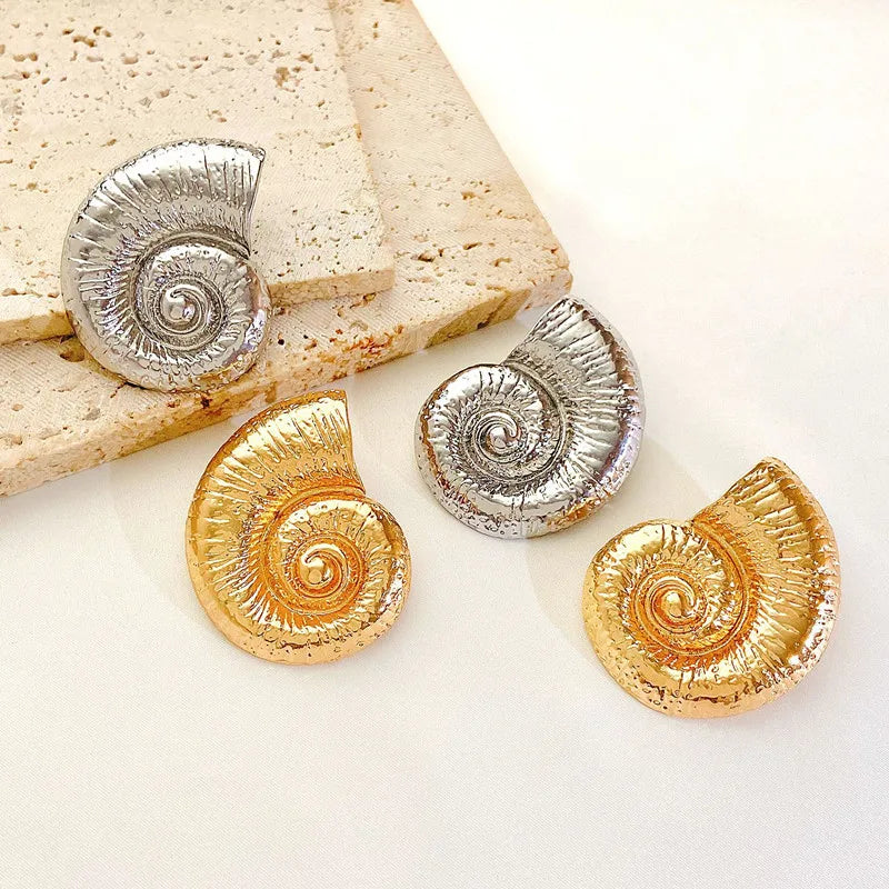 Punk Boho Big Conch Snail Stud Earrings for Women Trendy Unique Chunky Piercing Vacation Accessories Birthday Anniversary Gifts