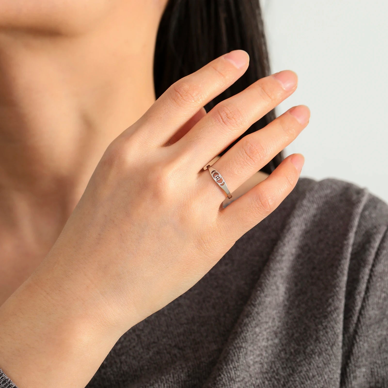 LIKGREAT Trendy Moon Phase Ring Crescent Moon Finger Rings for Women Men Stainless Steel Romantic Lucky Jewelry Boho Gift Amulet