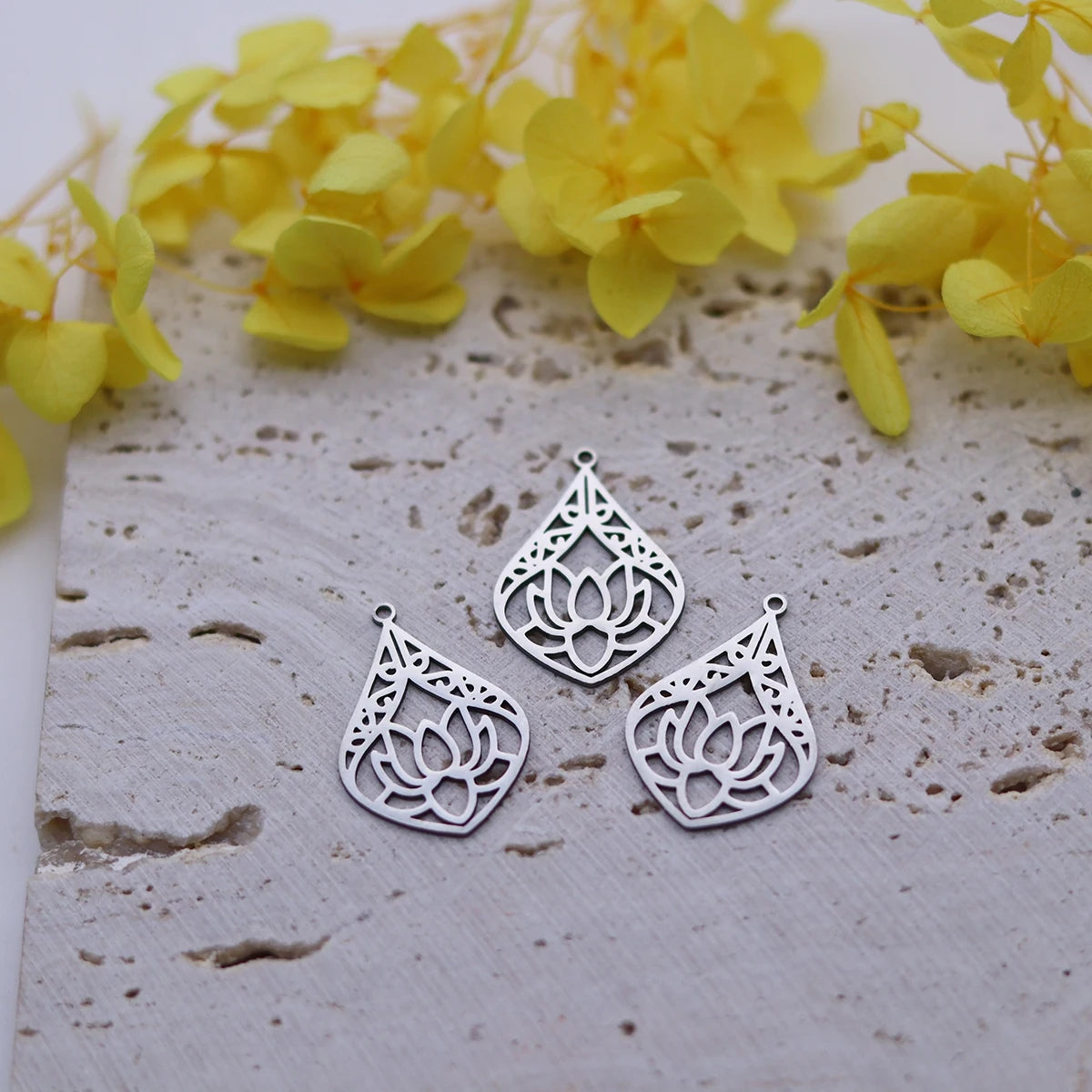 3PCS DIY Amulet Lotus Flower Yogo Buddha Stainless Steel Pendant Charm For Jewelry Making Necklace Religion Crescent diy Supplie