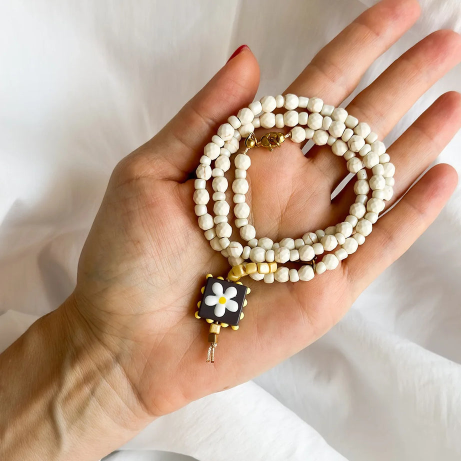 French White Turquoise and Heart Glass Pendant Sweater Chain