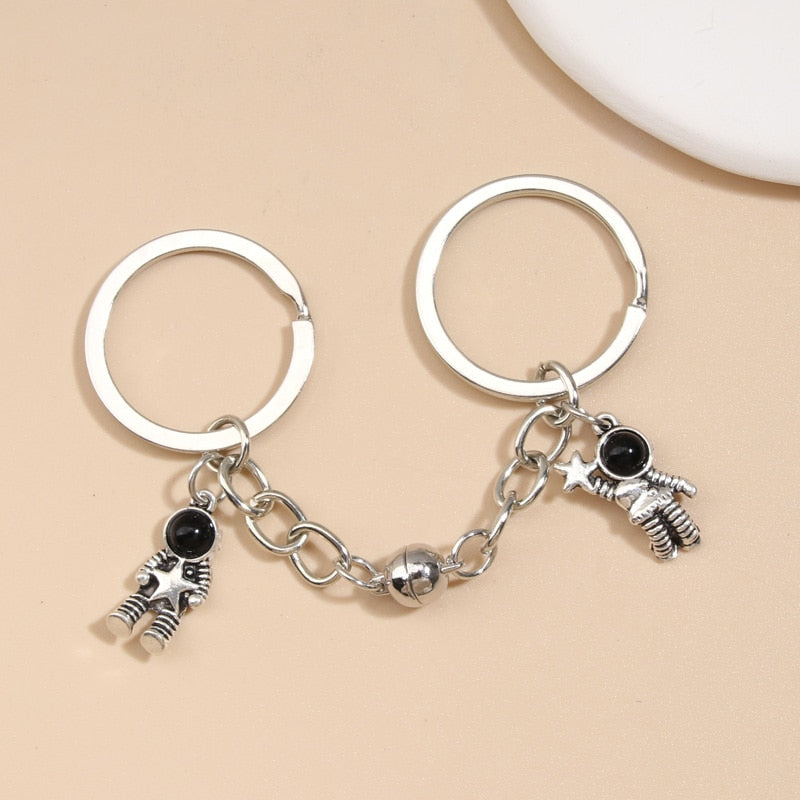 Design Keychain Astronaut Star Magnetic Button Key Ring Spaceman Key chains For Couple Friend Gifts DIY Handmade Jewelry - Charlie Dolly