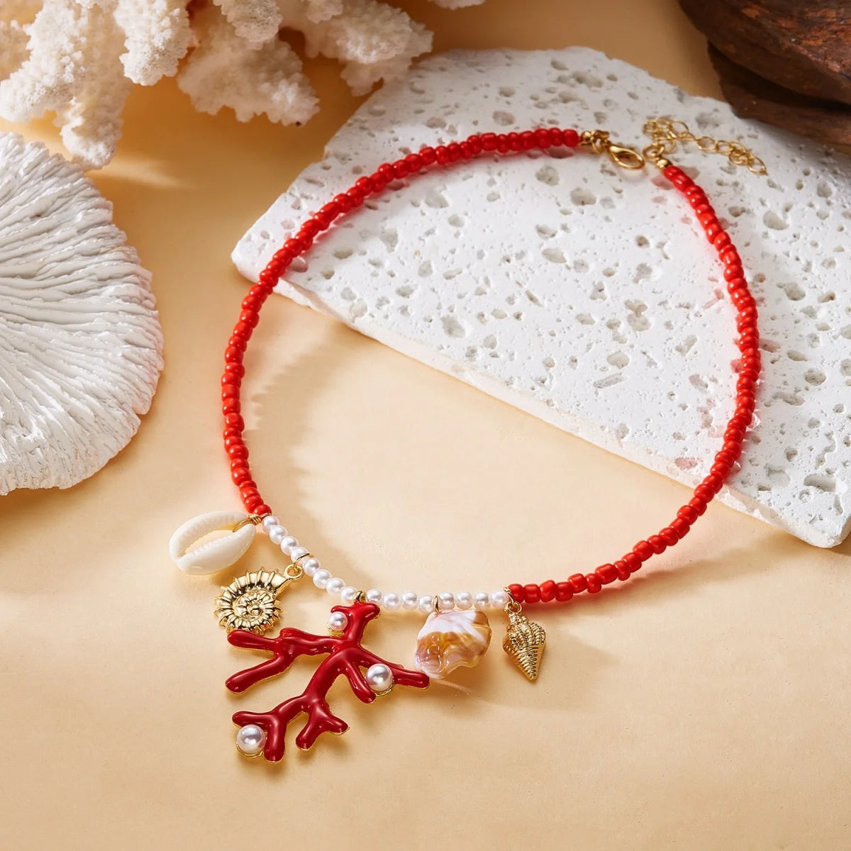 Summer Rice Beads Resin Coral Shell Pendant Necklace For Women Men Boho Summer Conch Choker Vacation Party Fashion Jewelry Gifts