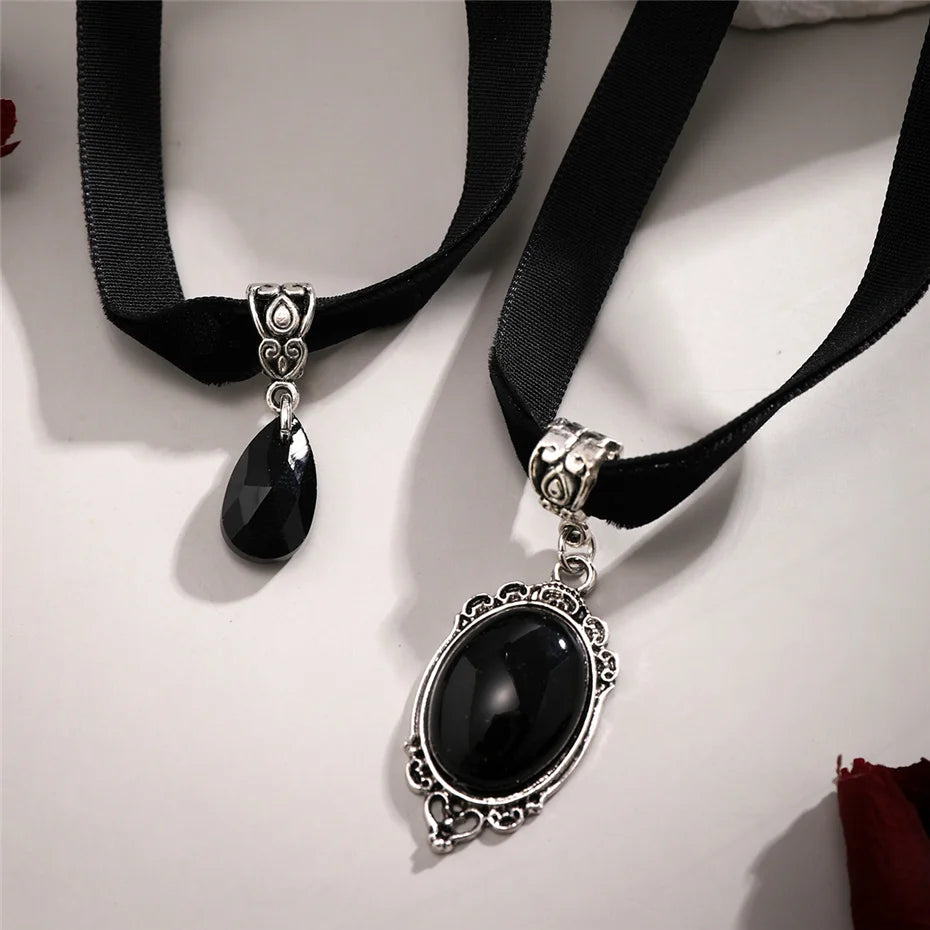 2Pcs Goth Korean Velvet Chain Water Drop Crystal Pendant Choker Necklace for Women Collares Adjustable Choker Halloween Jewelry - Charlie Dolly