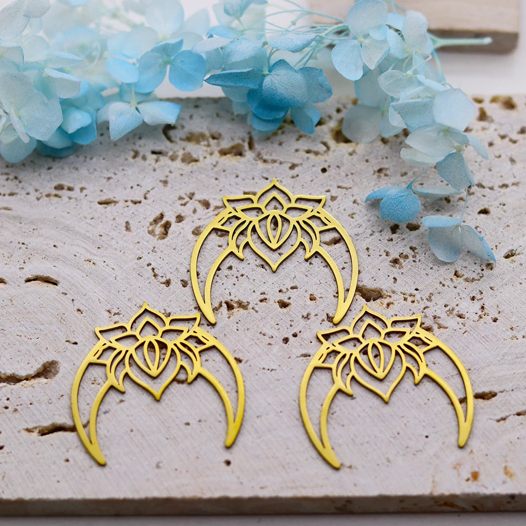 3PCS DIY Amulet Lotus Flower Yogo Buddha Stainless Steel Pendant Charm For Jewelry Making Necklace Religion Crescent diy Supplie