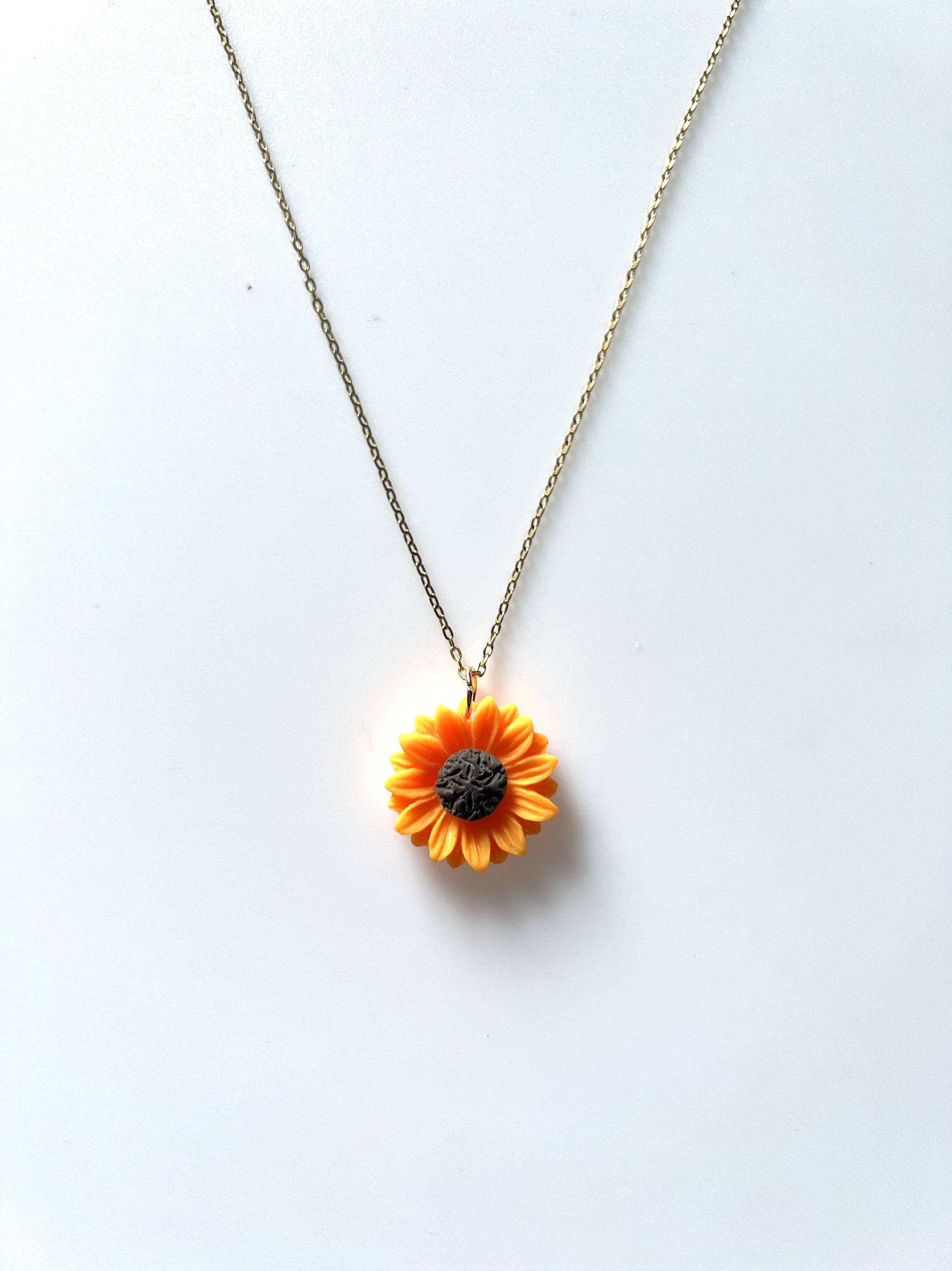 Resin Pendant  Sunflower Necklace for Women Stainless Steel Gold Color Long Chain Jewelry Accessories - Charlie Dolly