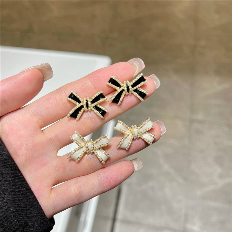 Cute Bowknot Stud Earrings For Women Golden Korean Accessoires Fashion Jewelry pendientes mujer boucle d’oreille femme brincos