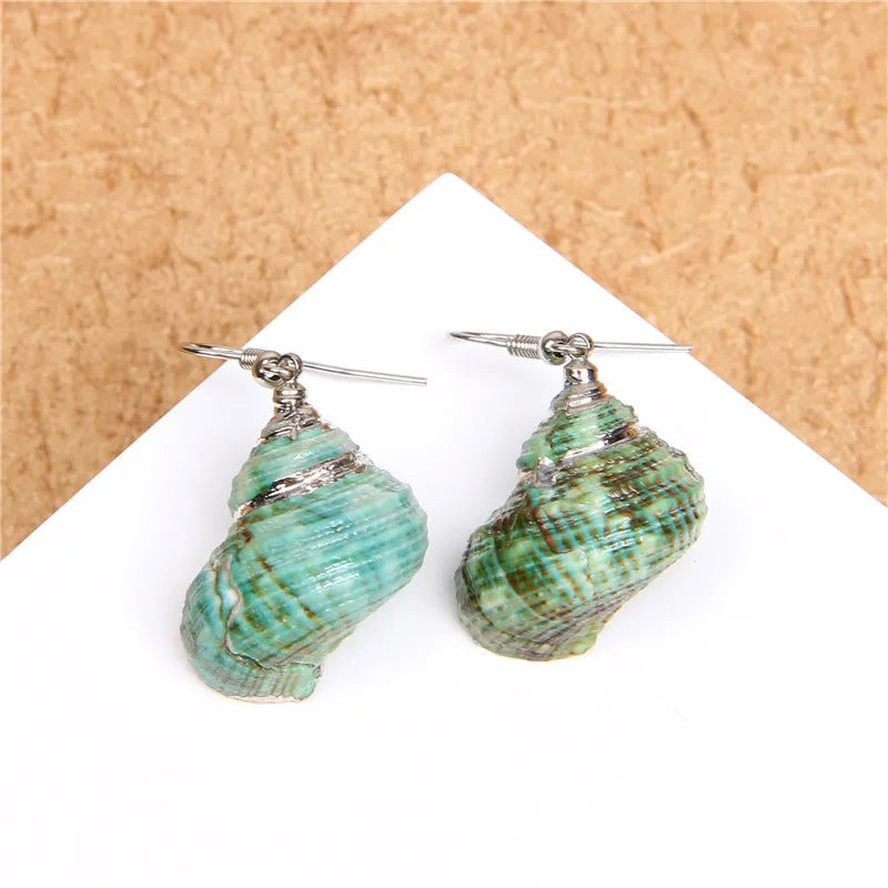 New In Natural Shell Sea Scallop Drop Earrings Boho Shell Drop Earrings for Women Femal Sea Beach Earrings Summer Jewelry Gifts