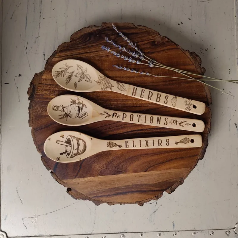 Set of 3 Kitchen Witch Decorative Spoon Wood Burning Halloween Kitchen Favor for Family Halloween Decor Home 2024 Supplies Party - Charlie Dolly