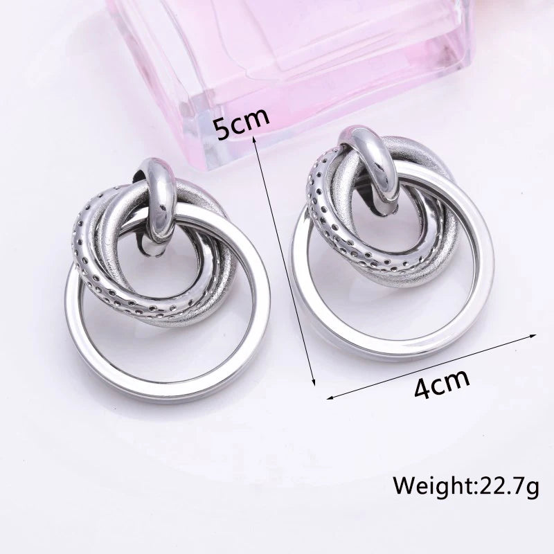 New Exaggerated Twist Metal Dangle Earrings for Women Gold Color Punk Fashion Female Hanging Earrings Boho Geometry Ear Jewelry
