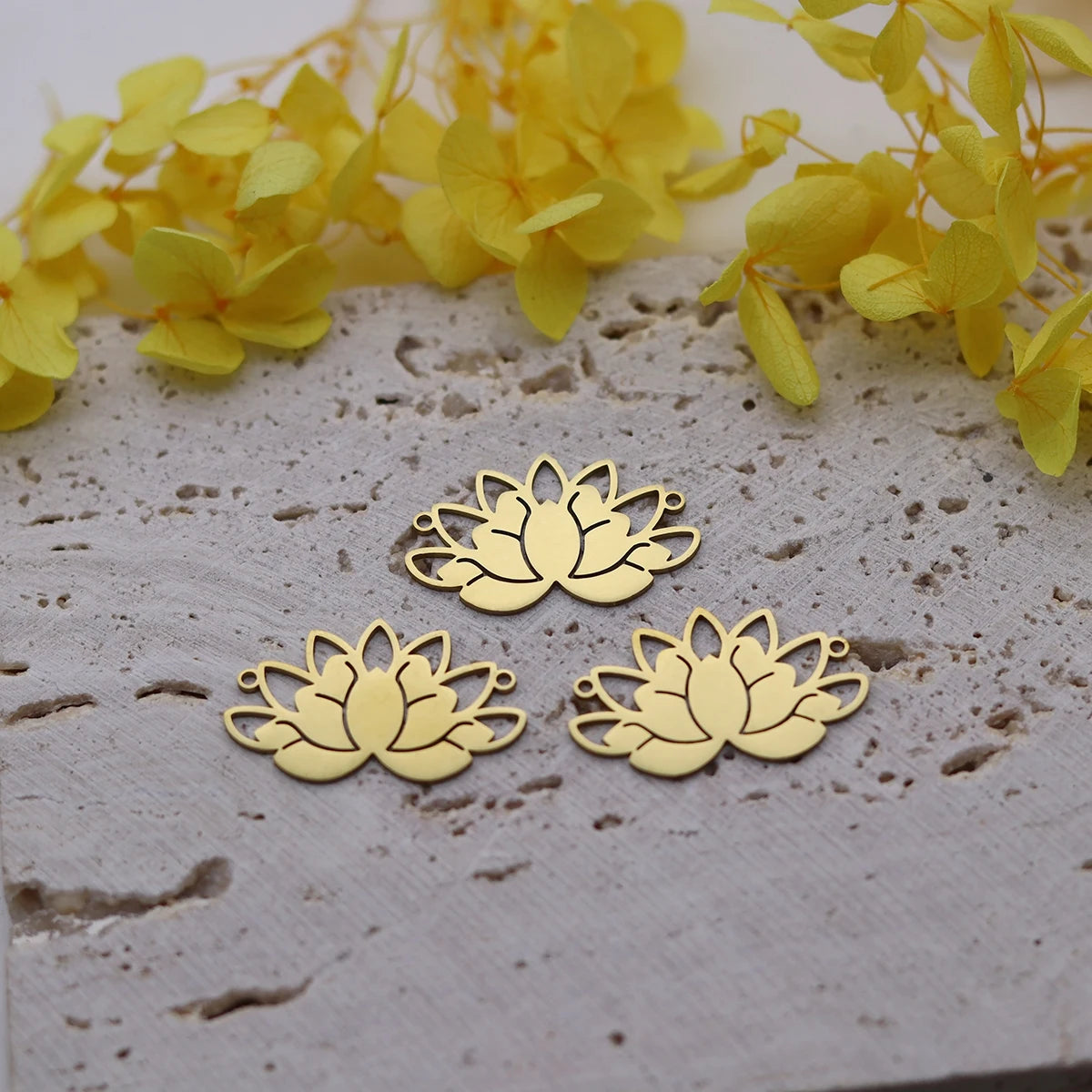3PCS DIY Amulet Lotus Flower Yogo Buddha Stainless Steel Pendant Charm For Jewelry Making Necklace Religion Crescent diy Supplie