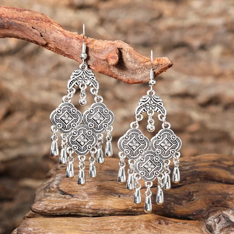 Ethnic Alloy Antique Earrings Brincos Boho Retro Hollow Patterns Drop Earrings for Women Bohemian Summer Tassel Jewelry