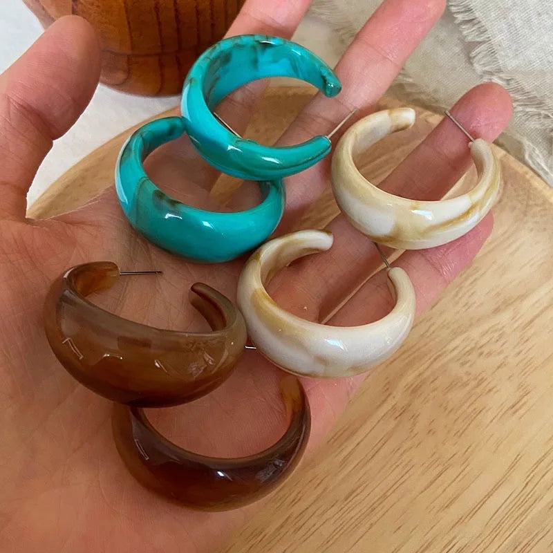 Korean Fashion C-Shape Resin Hoop Earrings for Women New Multicolor Geometric Circle Acrylic Earring Hoops Boho Jewelry Gifts