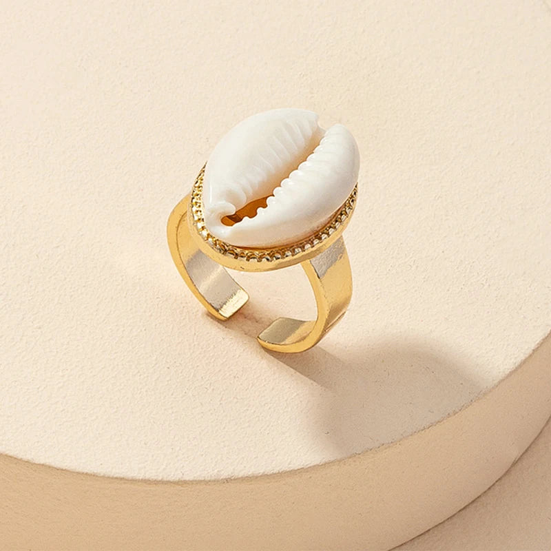 Aesthetic Jewelry Accessories Wholesale Boho Gold Color Natural Sea Stone Seashell Puka Conch Cowrie Shell Ring for Women 2024