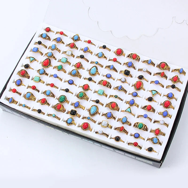 10 Pcs Mixed Random Women Boho Style Natural Green Red Stone Rings Tibetan Silver Tone Size 16 17 18 Finger Rings Jewelry Gifts