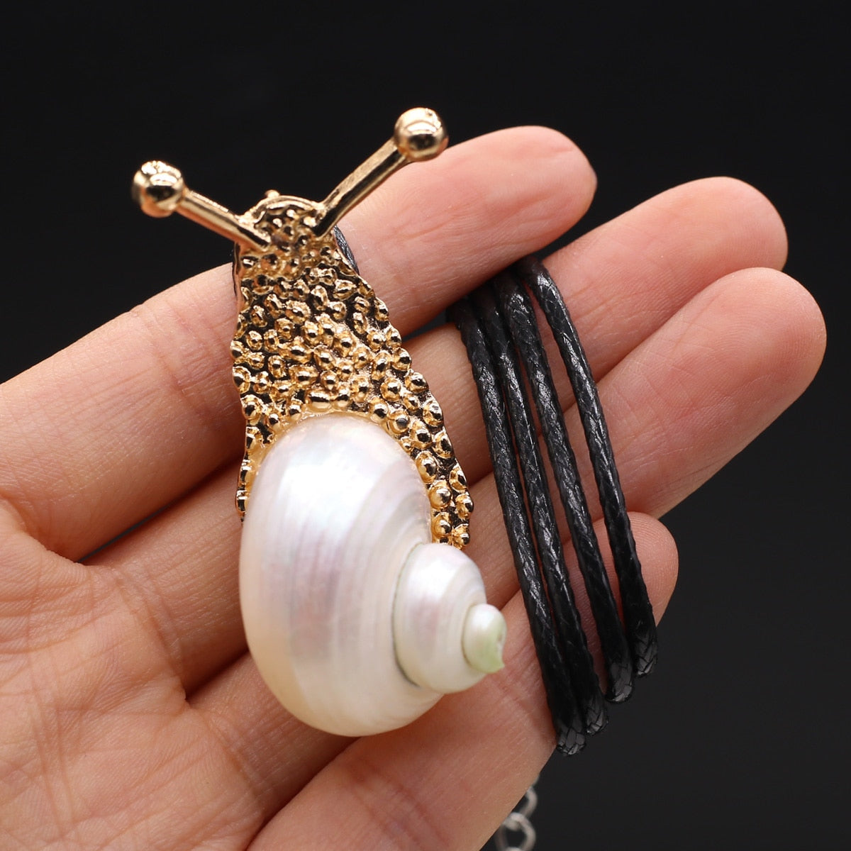 1PCS Vintage Exquisite Snail Pendant Natural Shell Conch DIY Jewelry Leather Rope Necklace Accessories Gift Wholesale - Charlie Dolly