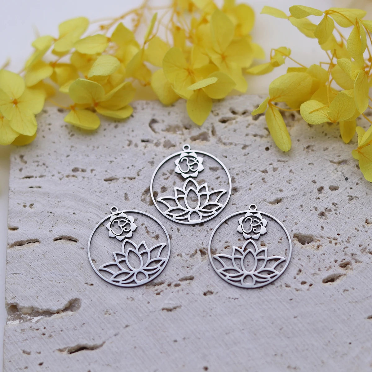 3PCS DIY Amulet Lotus Flower Yogo Buddha Stainless Steel Pendant Charm For Jewelry Making Necklace Religion Crescent diy Supplie