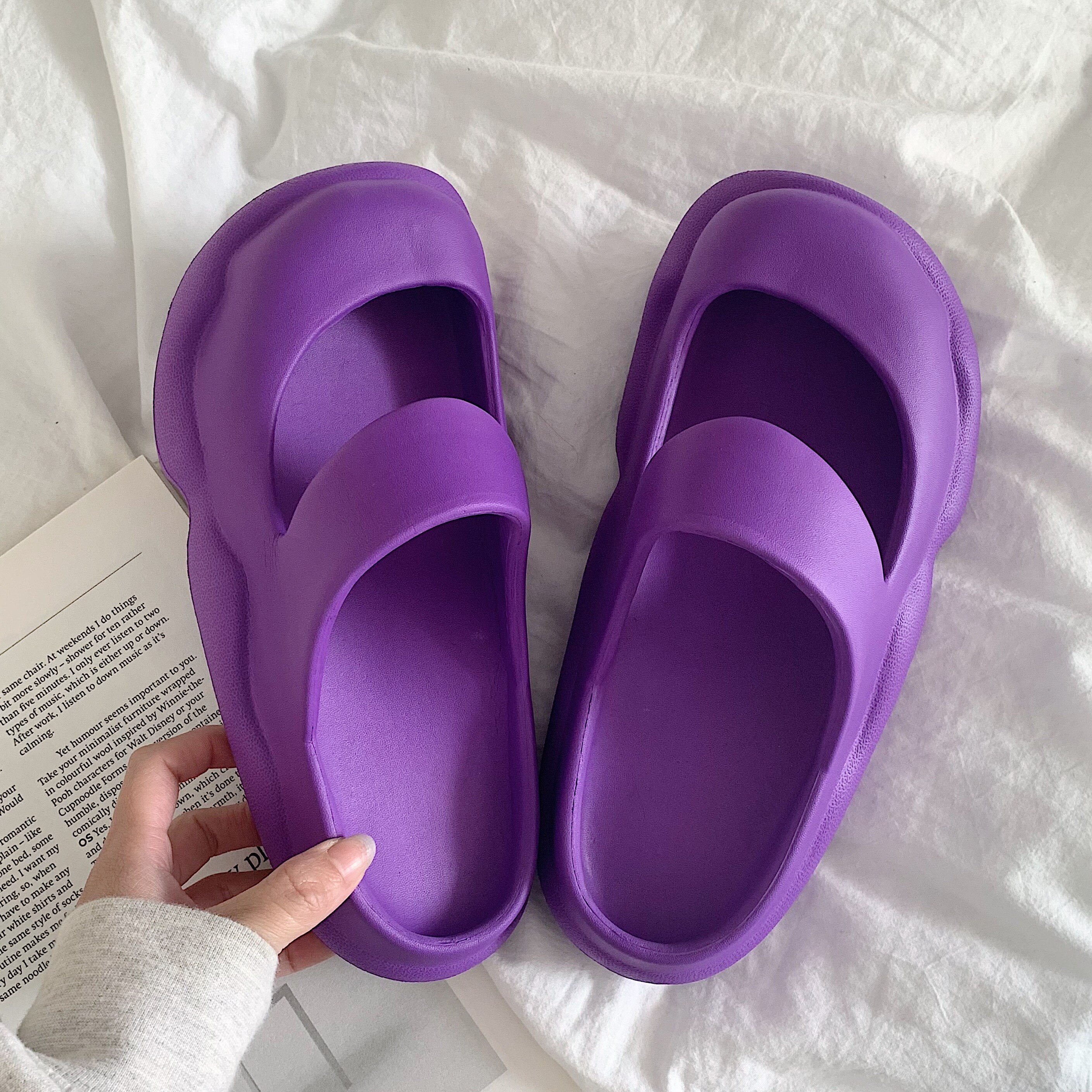 New Couples Stylish Adult Sandals Slip-Proof Thick-Soled Indoor Outdoor Slippers Men Flip Flops House Sleepers Shoes Woman Home - Charlie Dolly