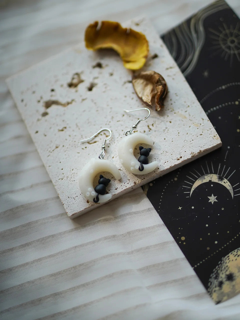 Halloween Cat Ghost  Shape Handmade Polymer Clay Earrings Halloween Themed Decoration For Women's Accessories Party Daily Ware - Charlie Dolly