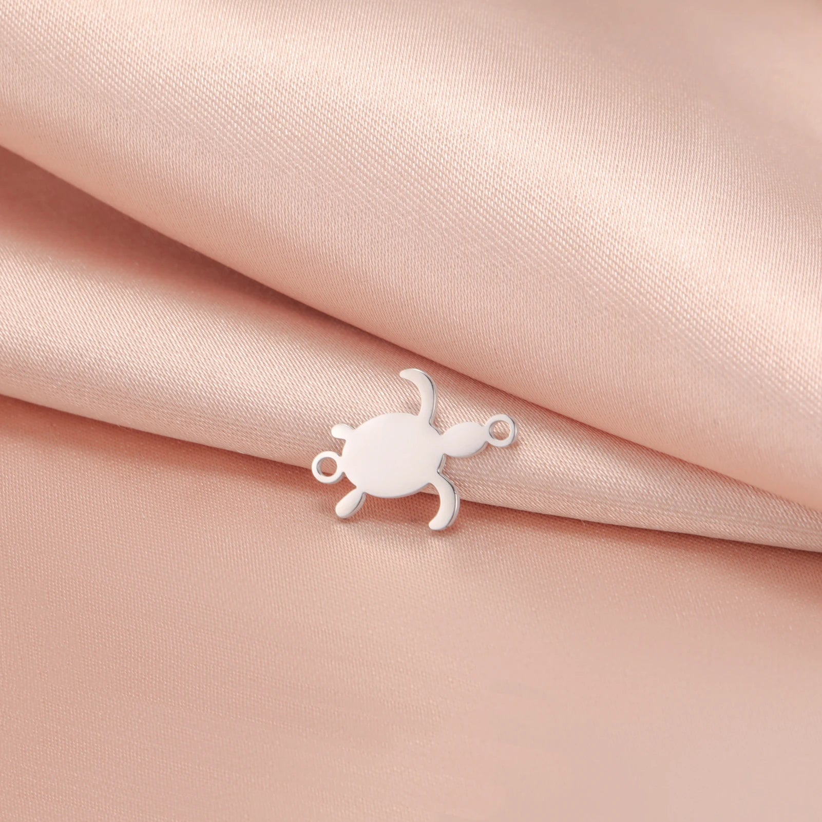 5 pieces of lotus shell stainless steel bracelet pendant necklace small sun shell pendant DIY necklace bracelet earrings jewelry