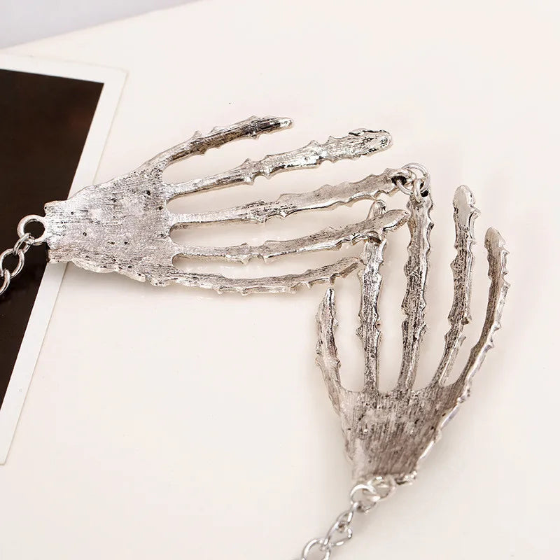 Gothic Punk Skeleton Hand Pendant Necklace For Women Vintage Hip Hop Skull Halloween Jewelry Party Accessories - Charlie Dolly
