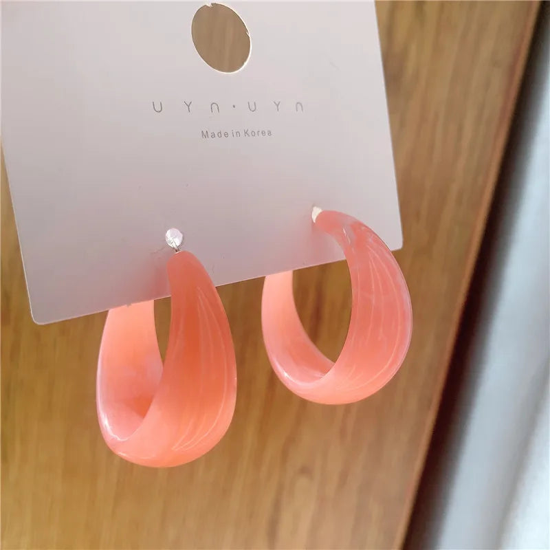 Korean Fashion C-Shape Resin Hoop Earrings for Women New Multicolor Geometric Circle Acrylic Earring Hoops Boho Jewelry Gifts