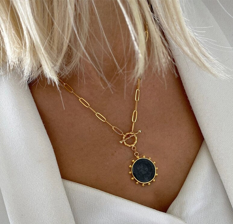 Exquisite Gold-color Eye Pendant Necklace Trend Beaded Streetwear Jewelry New Year Gifts For Women Multiple Color Options Choker - Charlie Dolly