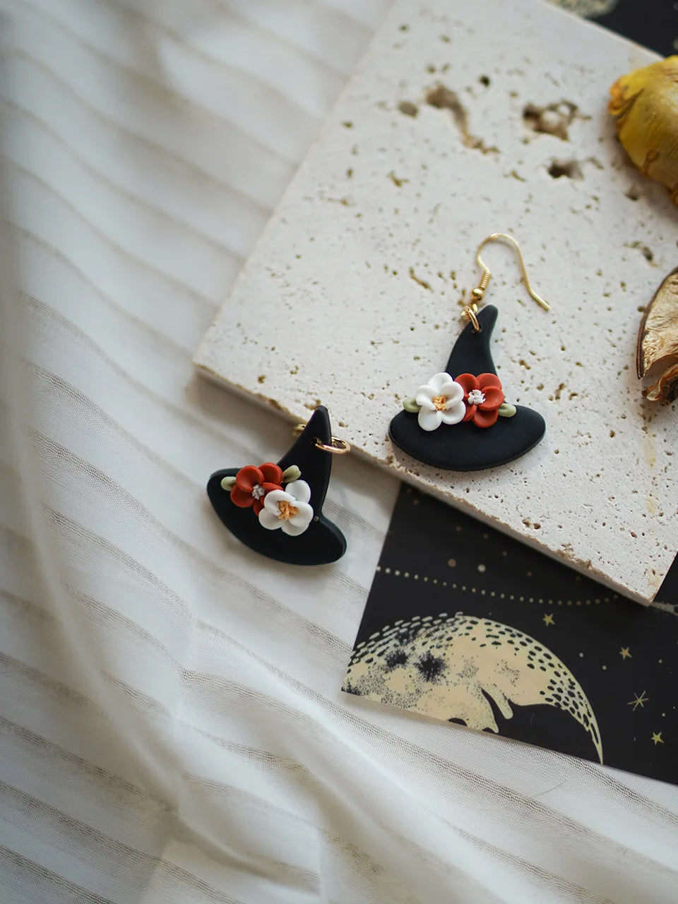 Halloween Cat Ghost  Shape Handmade Polymer Clay Earrings Halloween Themed Decoration For Women's Accessories Party Daily Ware - Charlie Dolly