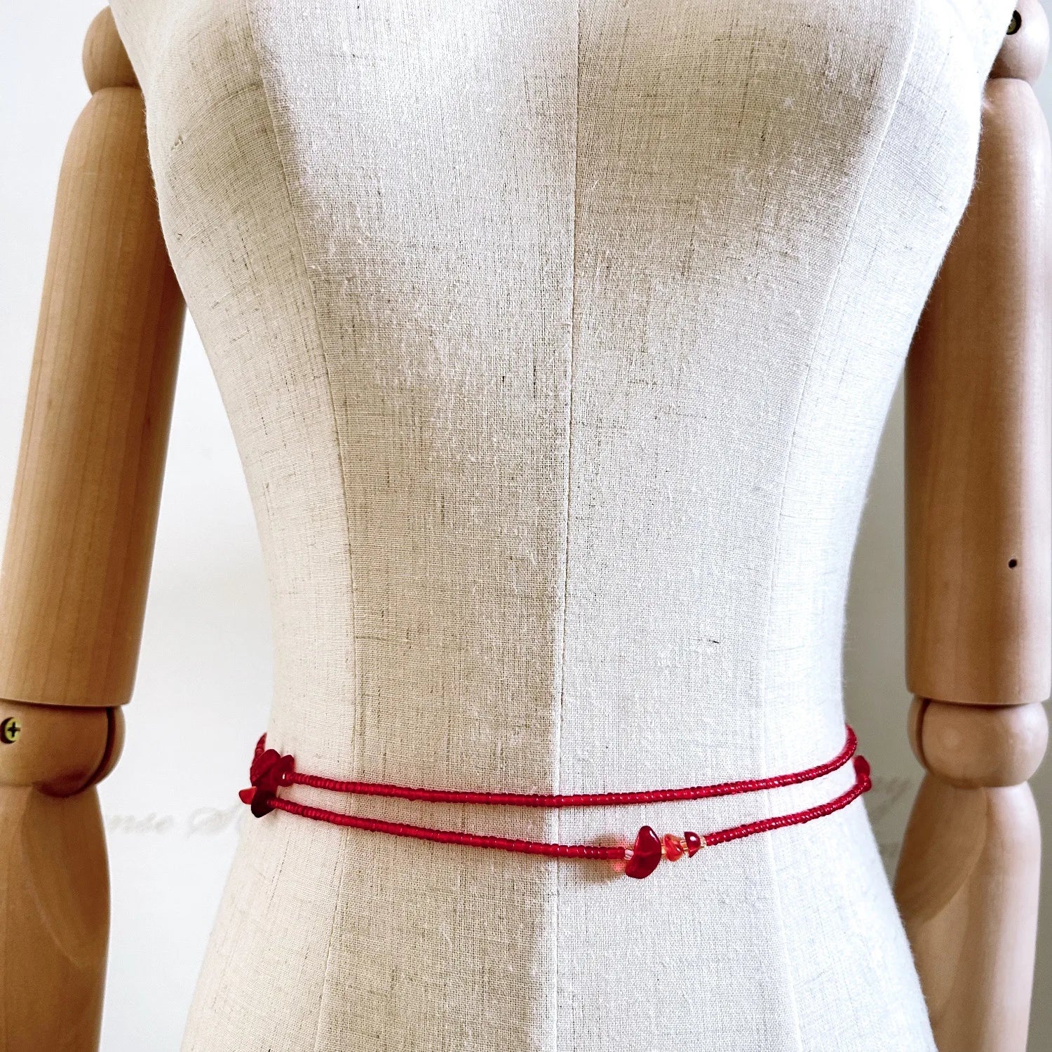 Boho Natural Crystal Crushed Stone Beaded Waist Chain for Women Summer 115cm Handmade Colorful Seed Beads Body Jewelry Gift