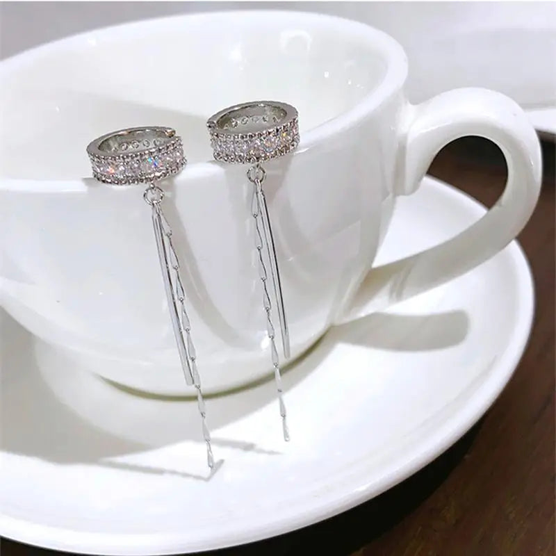 2023 New Fashion Zircon Shining C Shape Long Tassel Ear Cuff No Piercing Earrings Female Design Simple Ear Clip Party Jewelry - Charlie Dolly