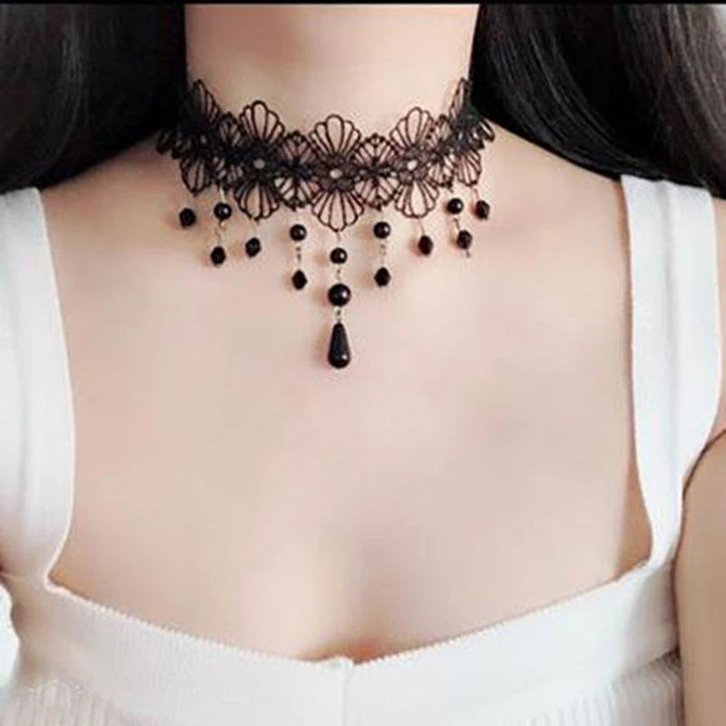 Halloween Choker Necklace for Women Rhinestone Pendant Lace Gothic Necklace for Steampunk Royal Court Vampire Costume Jewelry - Charlie Dolly