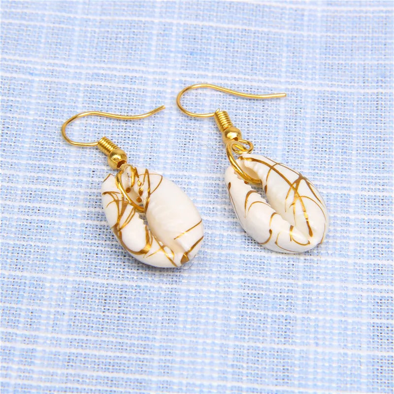 New In Natural Shell Sea Scallop Drop Earrings Boho Shell Drop Earrings for Women Femal Sea Beach Earrings Summer Jewelry Gifts