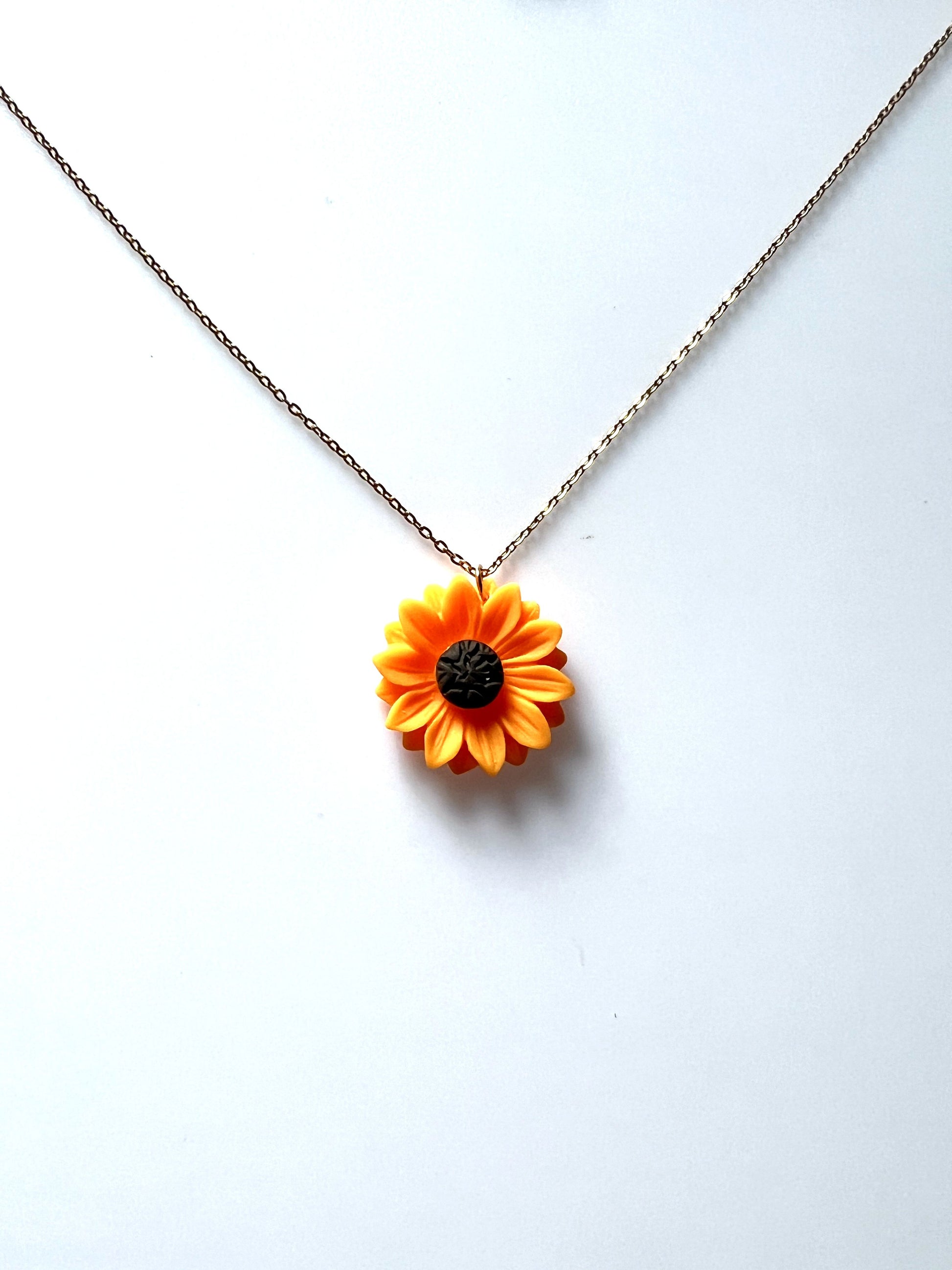 Resin Pendant  Sunflower Necklace for Women Stainless Steel Gold Color Long Chain Jewelry Accessories - Charlie Dolly