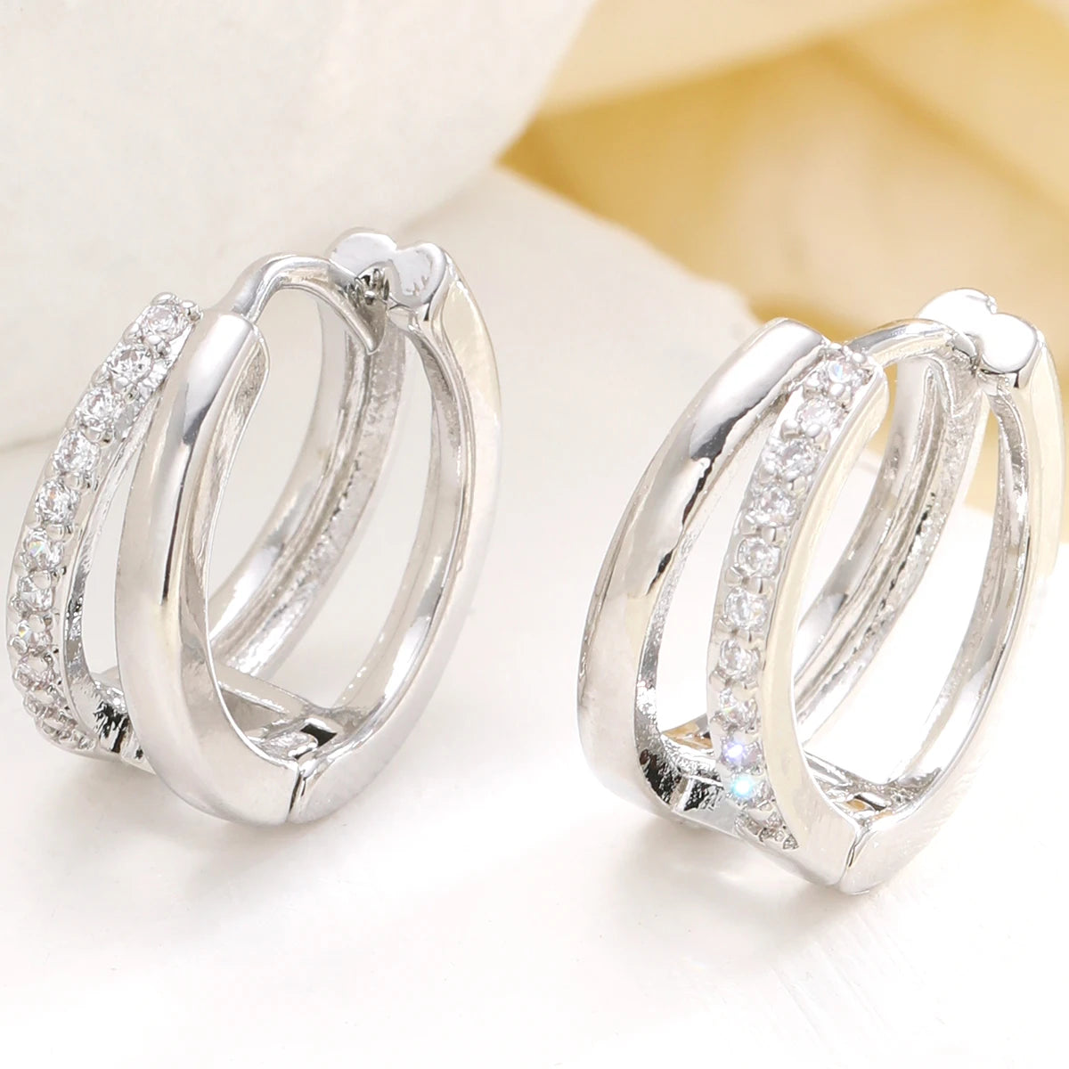 Fashion Gold Color Zircon Hoop Earrings for Women Boho Retro Geometric Statement Copper Metal Earrings Trendy Jewelry Gifts 2024