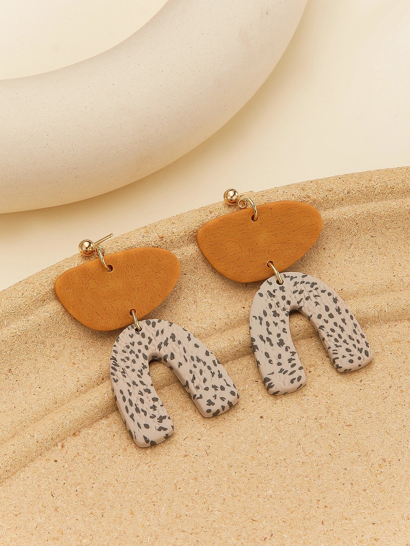 Women's Lightweight Boho Geometric Dangle Earrings with Confetti Arch Disc Polymer Clay Statement Jewelry for Work Party Travel