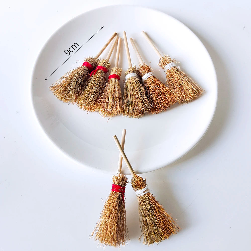 12pcs Halloween Eyeballs Artificial Horror Scary Eye Balls Kids Trick or Treat Prank Terror Props Halloween Decoration 2024 - Charlie Dolly