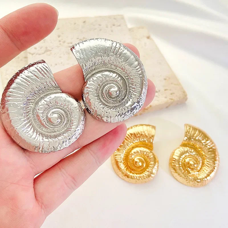 New Exaggerated Boho Large Metal Starfish Stud Earrings for Women Ladies Trendy Summer Gold Color Earrings Fashion Jewelry